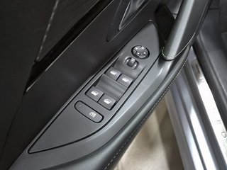 Peugeot 208 GT HYBRID 100 eDCS6