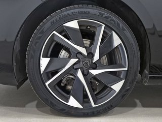 Peugeot 308 5P Allure Pack PureTech 130 S&S EAT8