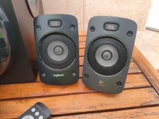 Logitech Z906 Sistema de Sonido 5.1 THX