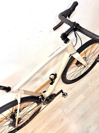 Bici Gravel Megamo West
