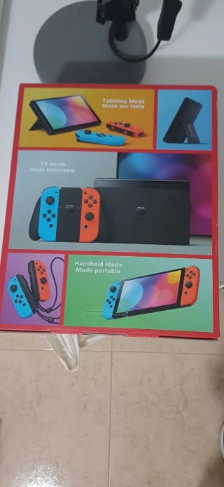 Nintendo Switch OLED Azul y Rojo