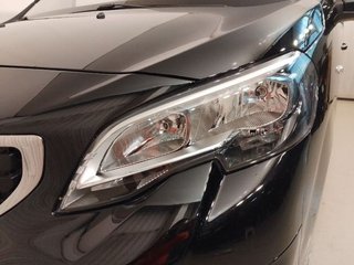 Peugeot Traveller Business 1.5 BlueHDi 88KW (120) Standard