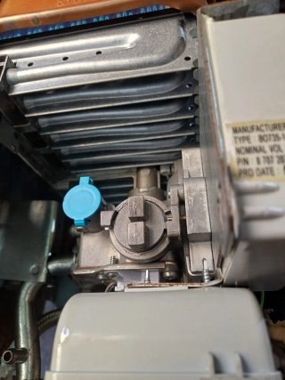 Junkers WRD11-2 B31 Calentador Butano