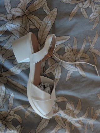 Sandalias Shein Blancas 41 nuevas con plataforma