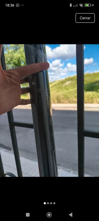 Rollo adhesivo para azulejos o encimeras