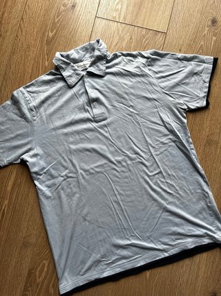 Polo Yves Saint Laurent azul claro