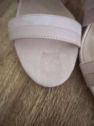 Sandalias Beige/Rosa Tacón