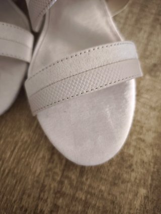 Sandalias Beige/Rosa Tacón