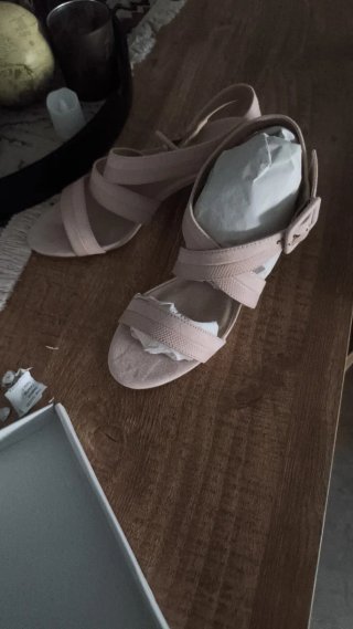 Sandalias Beige/Rosa Tacón