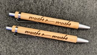 Bolígrafo de madera personalizado