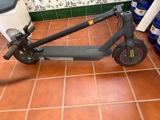 Patinete Eléctrico Xiaomi Mi Pro 2