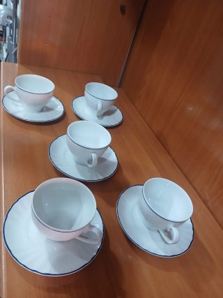 Juego 5 Tazas con Platos Porcelana 640513971