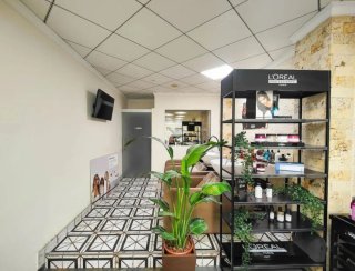 Traspaso salón de peluquería