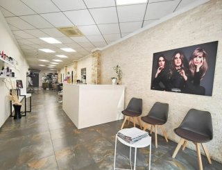 Traspaso salón de peluquería