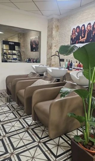 Traspaso salón de peluquería