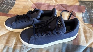 Zapatillas Adidas Azul Marino y Blanco