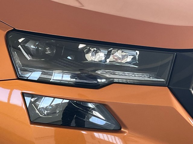 Skoda Karoq 2025 150cv dsg