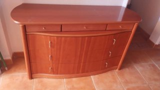 Dormitorio: Cabecero, Mesitas, Armario y Tocador