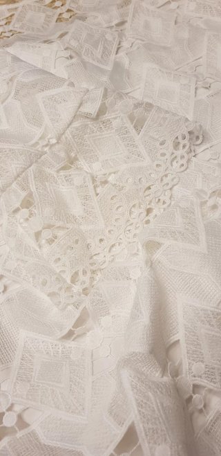 Vestido Pedro del Hierro blanco encaje