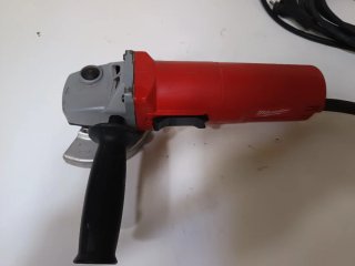 Amoladora Angular Milwaukee 1010W AG 10-125