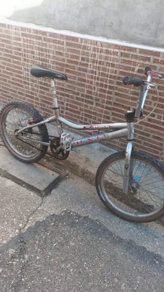 Bicicleta BMX Monty
