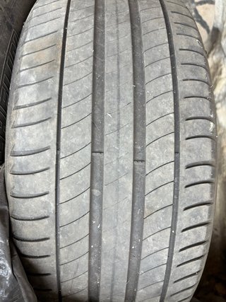 Juego de 4 Neumáticos Michelin Primacy 4 - 225/50