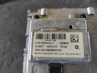 Pantalla multifunción 280342118R Renault Kad y_651