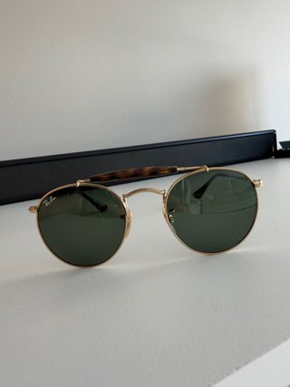 Gafas de sol Ray-Ban doradas