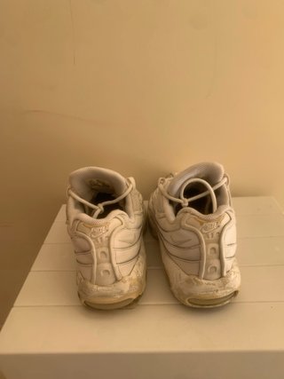 Zapatillas Nike Air Max Blancas y Grises