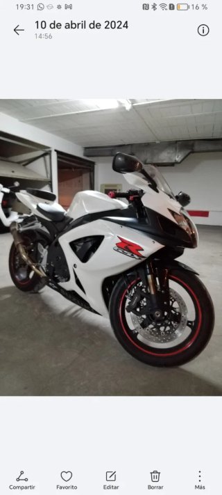Suzuki GSXR 750 K6/K7