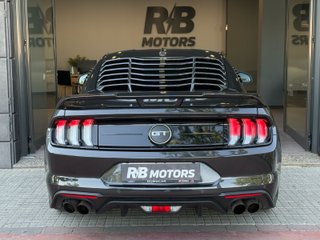 Ford Mustang 5.0 Ti-VCT V8 331KW Mustang GT (fast)