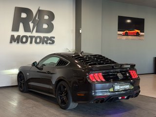Ford Mustang 5.0 Ti-VCT V8 331KW Mustang GT (fast)