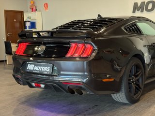 Ford Mustang 5.0 Ti-VCT V8 331KW Mustang GT (fast)