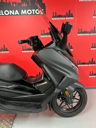 HONDA FORZA 350 DEL AÑO 2023 !!! IMPECABLE ESTADO