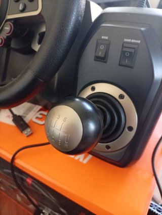 Volante FR-TEC Suzuka ELIT3 con pedali e cambio
