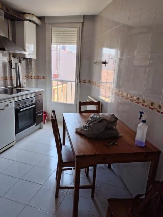 Piso en venta Trobajo del Camino