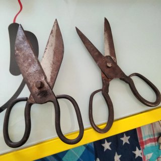 2 Tijeras Antiguas de Metal