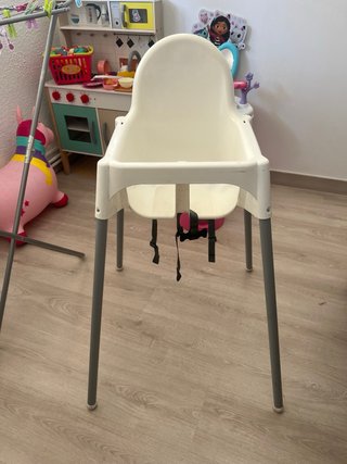 Trona infantil blanca