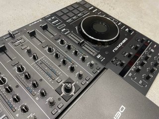 Denon DJ Prime 4+