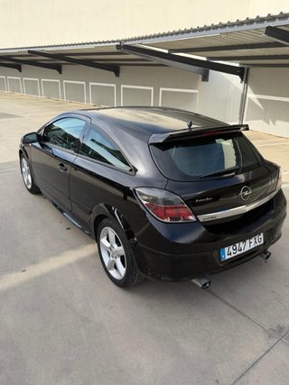Opel Astra 2007