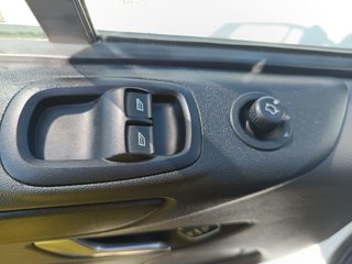 Ford Transit Custom trend furgon isotermo IR 130cv