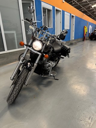 Honda Shadow 750 Negra