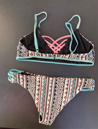 Bikini estampado Tenth