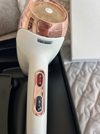 Secador GHD Helios Blanco y Dorado