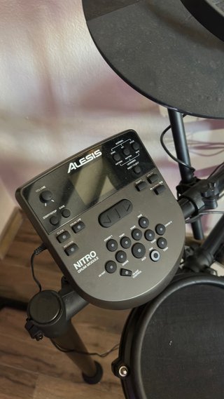 Batería Electrónica Alesis