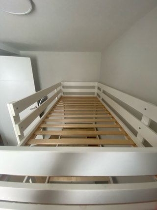 Litera madera blanca con colchones