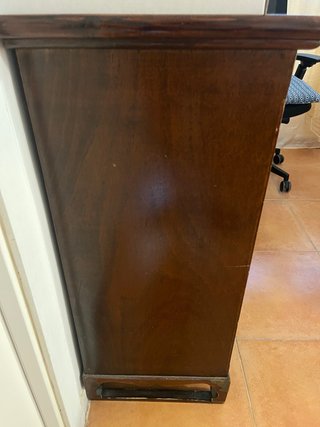 Aparador Oriental Madera y Metal..