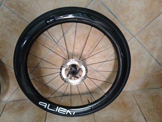 8LIEN AETHER 6 Ruote in Carbonio