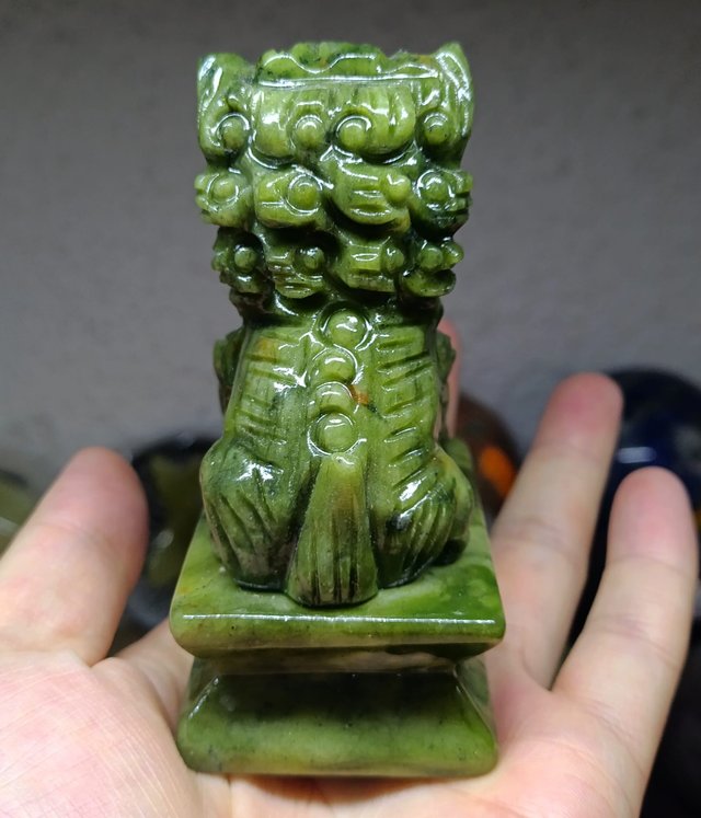 León de Jade Tallado