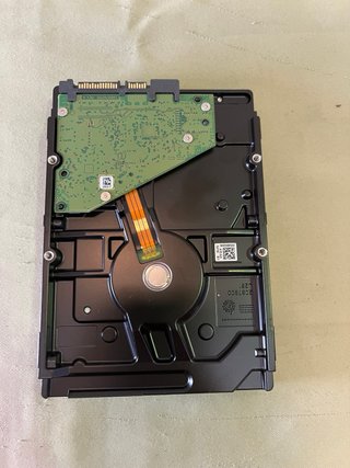 Disco Duro Seagate IronWolf 4TB NAS